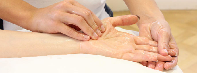 Soft Tissue Manipulation and Physiotherapy Services